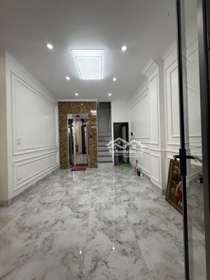 nhà đẹp 5 tầng thang máy - 63m - nhỉnh 8 tỷ - cạnh times city minh khai