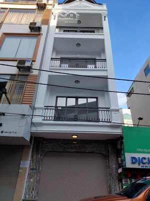 bán nhà mặt phố lê hồng phong, kinh doanh sầm uất. dt 70m2, 5 tầng, mt 5m. giá 24 tỷ