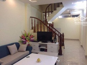 bán nhà chính chủ phố giari phóng,giáp bát,hoàng mai 49m2 x 3,5 t ô tô đậu cửa giá bán nhỉnh 12 tỷ