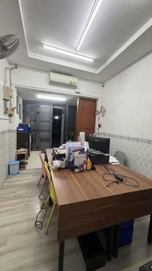 nhanh mới kịp, mặt tiền kinh doanh ngay chợ nhật tảo quận 10 34m2, 3 tầng