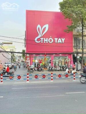 Cho thuê nhà góc 2 mặt tiền đường trần hưng đạo đối diện bệnh viện tim mạch