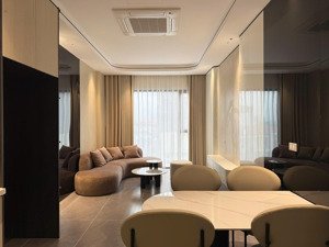 bán biệt thự kđt sài đồng ngay sát hồ 160m2 xây 4 tầng mặt tiền hơn 10m giá chỉ hơn 43 tỷ