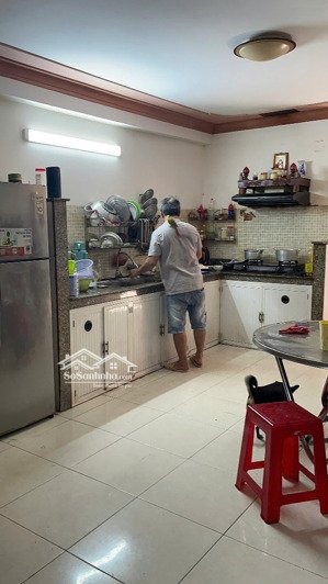 cần tiền cho con du học! bán nhà 4 tầng - mặt tiền hà đặc - sát biển mỹ khê - giá 12 tỷ tl