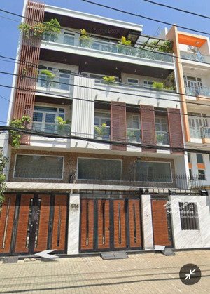 văn phòng/mặt bằng 400m2 trần thị ngôi, p4.q8