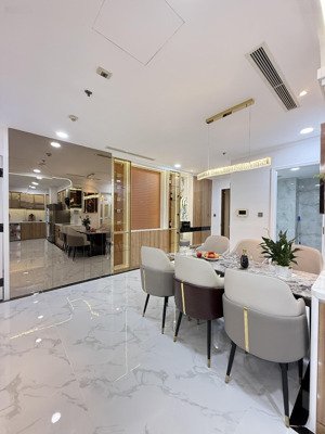 hạ giá cần bán gấp 3p ngủ view đẹp - nhà đẹp tại landmark bình thạnh 100m2