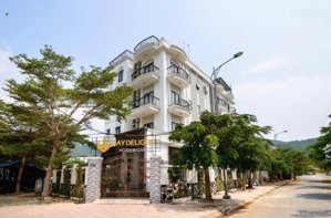 bán căn góc khách sạn 2 mặt tiền đường tế hanh vĩnhyy hoà giá chỉ 29,9 tỷ