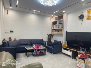 bán nhà phố kim hoa -đống đa -ô tô tránh -kinh doanh vỉa hè rộng dt 40m 4 tầng mt 3.2m giá 14.4 tỷ