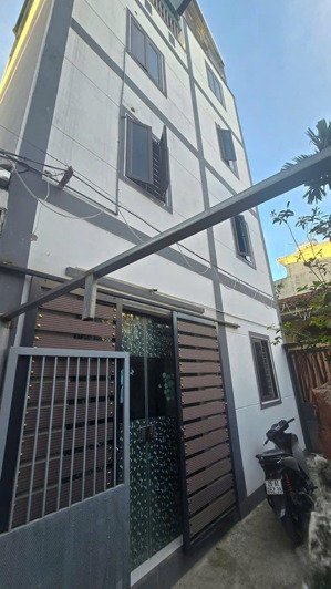 thọ am, ngay sau trường tạ hoàng cơ, đối điện chợ tương chúc, ngũ hiệp, dân xây 5 tầng, cần bán gấp