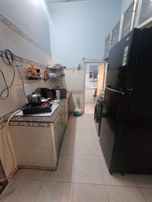 nhà 55m2 hẻm xh gần ngã tư mk sổ riêng