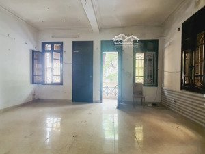 siêu phâm nguyễn chí thanh - vincom - 50m2 - 4 tầng - mt 6m - 19.8 tỷ lô góc - ô tô - kinh doanh