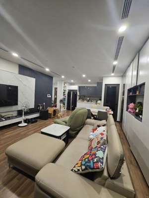 chính chủ cho thuê căn hộ 3 ngủ mipec rubik 360 xuân thủy