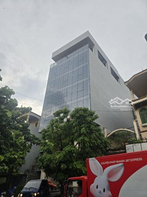 quận hai bà trưng cho thuê 350m2, 1000m2 sàn văn phòng hạng b