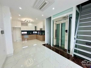 phân lô cầu giấy: 65m2 6t thang máy - pl cán bộ - 2 mặt ngõ - kinh doanh - dt đỉnh