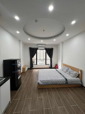 phòng đẹp full đồ trung tâm kim mã ở luôn