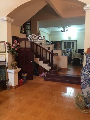 chính chủ cần bán nhà phân lô phố giáp bát,phường tân mai,quận hoàng mai,hà nội 55m 4 t ô tô đỗ cửa