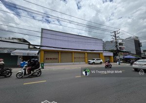 mặt tiền 86-86c nguyễn thái sơn, p.3, gò vấp; 895m2 (18x60); ctxd hầm 7 tầng; giá bán 80 tỷ