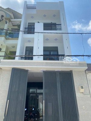 không có căn thứ 2 so sánh - nhà 3 tầng xây mới - 81m2 - ngay lã xuân oai- 8.15 tỷ