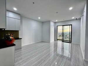 bán căn bcons city tháp sapphire tầng trung view đông nam giá 2.5 tỷ full 102%