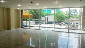 không có căn thứ 2, căn nhà mtkd song hành. nhà 7 tầng - 5x23m - giá chỉ 22 tỷ ( 100%)