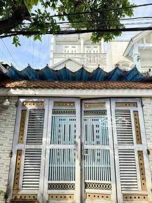 nhà phố 1t2l đường hiệp thành 45, ql1a vào 1km, dt 70m2, mtđ nhựa 12m thông full thổ sổ riêng