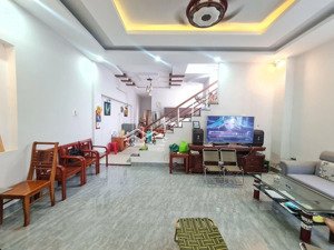 nam việt á - lô góc 3 mt - đường rộng 7m5 - đầu tư lợi nhuận cao