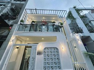 6.35 tỷ - bán nhà sát mt phan văn trị gần bà chiểu - dt 5mx7m- 3pn full nt