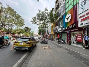 siêu phẩm mặt phố chùa bộc - thiên đường mua sắm - vỉa hè đá bóng - 2 thoáng trước sau