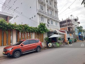 bán nhà quận 7 nguyễn thị thập 95m2 thổ cư ngang4m dài 24m nở hậu nhà 2 tầng 4 phòng chỉ 5 tỷ nhỉnh