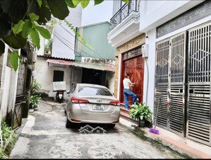 chính chủ bán nhà việt hưng dt 45m2 x 5 tầng - lô góc - ngõ ô tô - ô chờ thang máy gần hồ điều hoà