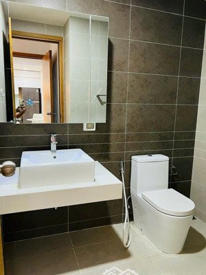 cần tiền gấp xoay xở bán gấp căn hộ green field 65m2 2pn2wc 1ty750 triệu