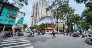 giảm mạnh còn 25.9 tỷ! góc 2mt: 4m x 19m - nguyễn đình chiểu, đa kao, q1 sẵn 4 tầng, 