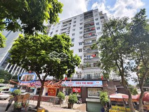 gia đình cần bán căn hộ chung cư yên hoà, lô góc 155m2, 4 ngủ tầng đẹp