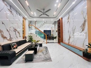 hiếm! phố đoàn thị điểm, lô góc 2 thoáng, ô tô đỗ gần, dân xây chắc chắn, ở luôn, dt 42m2 *5t