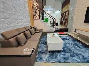 độc nhất ! phố trần quang diệu, ngõ nông, 2 mặt thoáng gần phố, ô tô đỗ gần, dt 44m2*5t