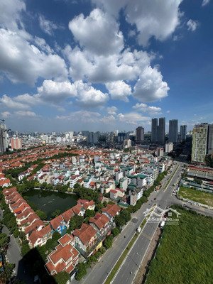 căn booyoung ct4 đường vũ trọng khánh 3 phòng ngủ có diện tích mặt sàn là 96 m2.