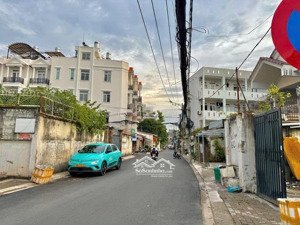 đất mặt tiền đs ngang rộng thênh thang. hbc. thủ đức. sau gigamall. 372m2.chỉ 38 tỷ