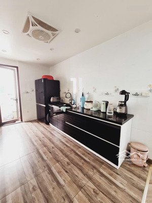 bán nhà riêng hoàng hoa thám, 14,8 tỷ, 55m2, 6pn, 4wc, hàng hiếm tại đội cấn, ngõ thông kinh doanh