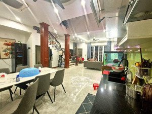 nhà đẹp long lanh dt96m, 4 tầng vị trí vàng trịnh đình cửu