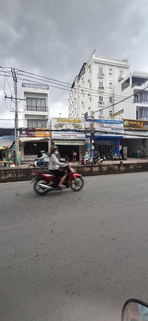 bán nhà mặt tiền huỳnh tấn phát, tân phú, quận 7, ngay ngã tư phú thuận