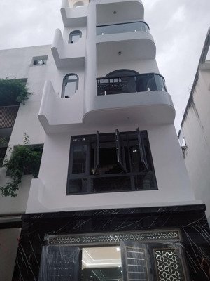 nhà đẹp khu phân lô -thiết kế tinh tế pha nét một ít của châu âu- tọa lạc tại liên khu 4-5 bình tân