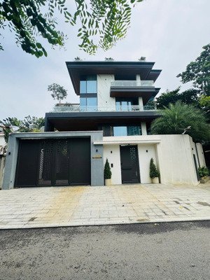 rẻ hơn thị trường 30 tỷ ! biệt thự view sông, trần não - 15,5x16m - 4 tầng - giá siêu tốt chỉ 46 tỷ