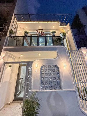 nhà mới đẹp - lê quang định gần chợ bà chiểu - 40m2 - trắng sang xinh