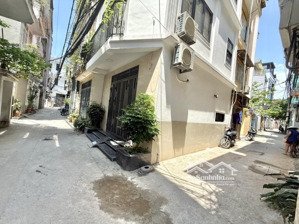 siêu phẩm nhà đẹp - hiếm - trung tâm bồ đề, ngay mặt đường hồng tiến- 65m 5 tầng- gara oto 15.2 tỷ