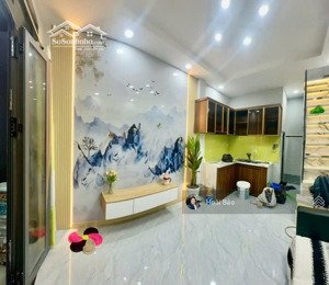 quận 6 - hơn 2 tỷ , nhà đẹp giá hời , gần chợ phú lâm chỉ 2.75 tỷ , sô hồng ko qh, ko lộ giới