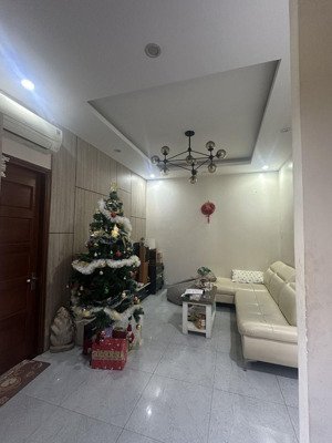 bán gấp tòa căn hộ 4 tầng - dòng tiền 60tr/tháng - vị trí đẹp - lô góc 2 mặt tiền - có thang máy