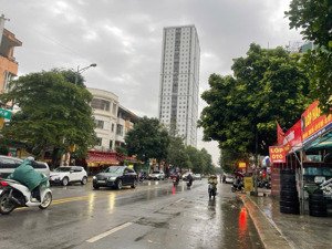 bán nhà lô góc văn phú, hà đông, 37m, 4 tầng, giá 7.8 tỷ, kinh doanh.