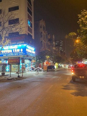 siêu phẩm nhà kinh doanh kiến hưng,hà đông hn. 50m2,5tầng.giá nhỉnh 18 tỷ