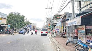 bán nhà mặt phố quốc lộ 13 cũ, 13 tỷ, 103.5m2, đẹp, nhiều tiện ích, đang cho thuê 18tr/tháng