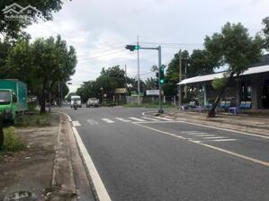 BÁN GẤP...ĐẤT MẶT TIỀN SONG HÀNH. VỊ TRÍ ĐỈNH, THÔNG SỐ ĐẸP 8,6x32m. SHR NHỈNH 50tr/m2