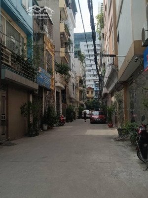 nhà lô góc, phú diễn, bắc từ liêm, 36m2, 3 tầng, mt 3.6m, ô tô đỗ cửa, giá 8.9 tỷ